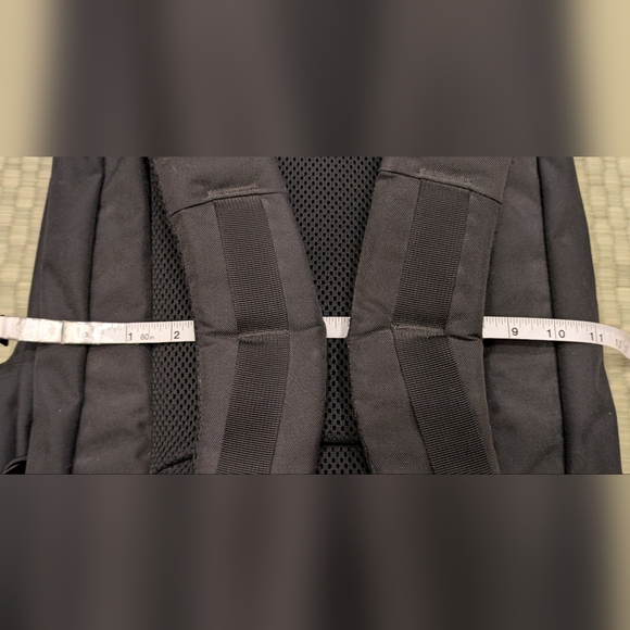 Mystery Ranch Rip Ruck 22L Backpack Black - Picture 5 of 8